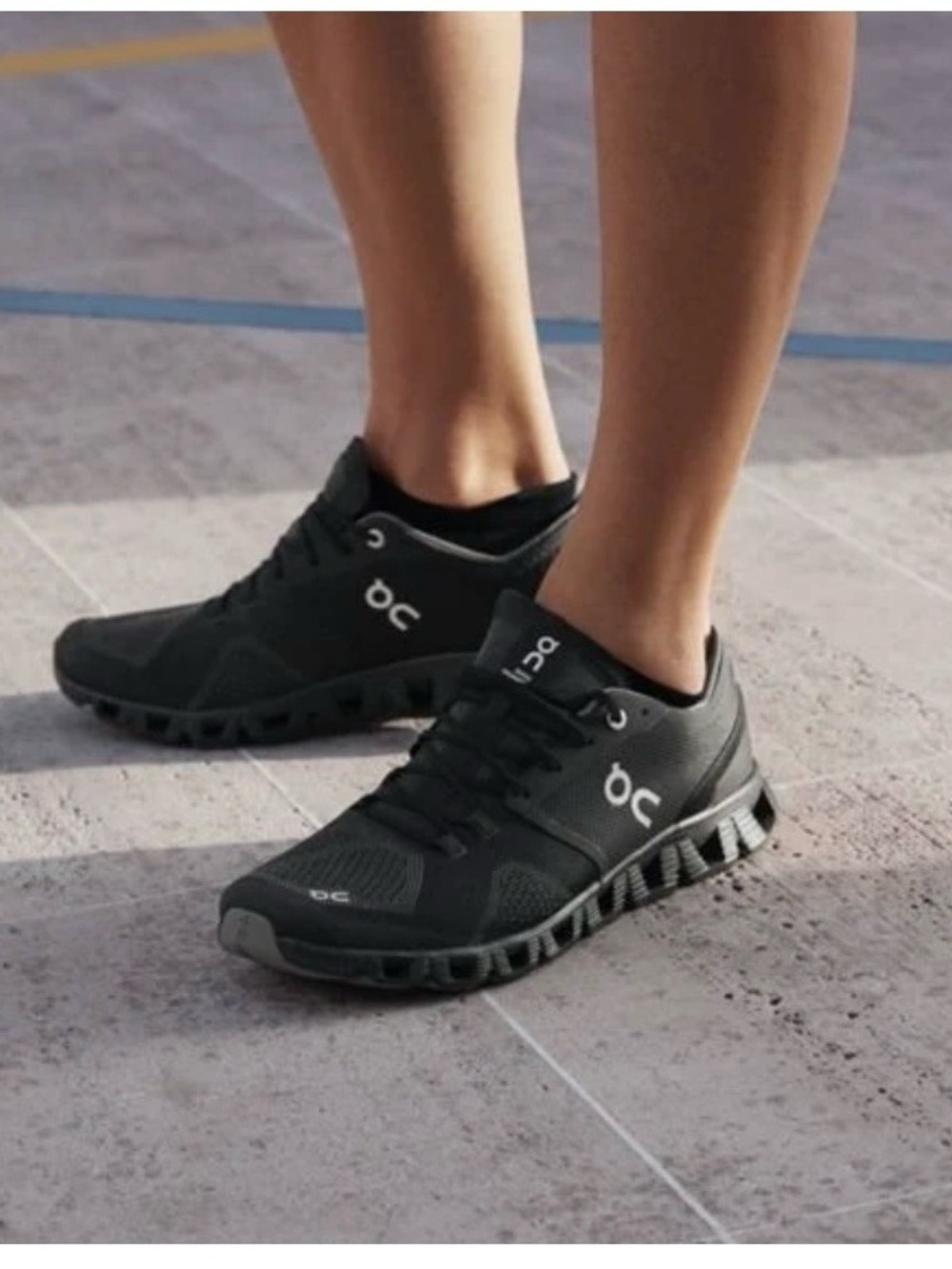 ON RUNNING Cloud X Women size new /no box Black Asphalt